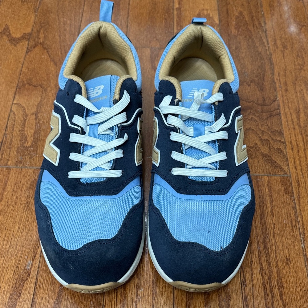 New Balance Blue and Black Athletic Shoes